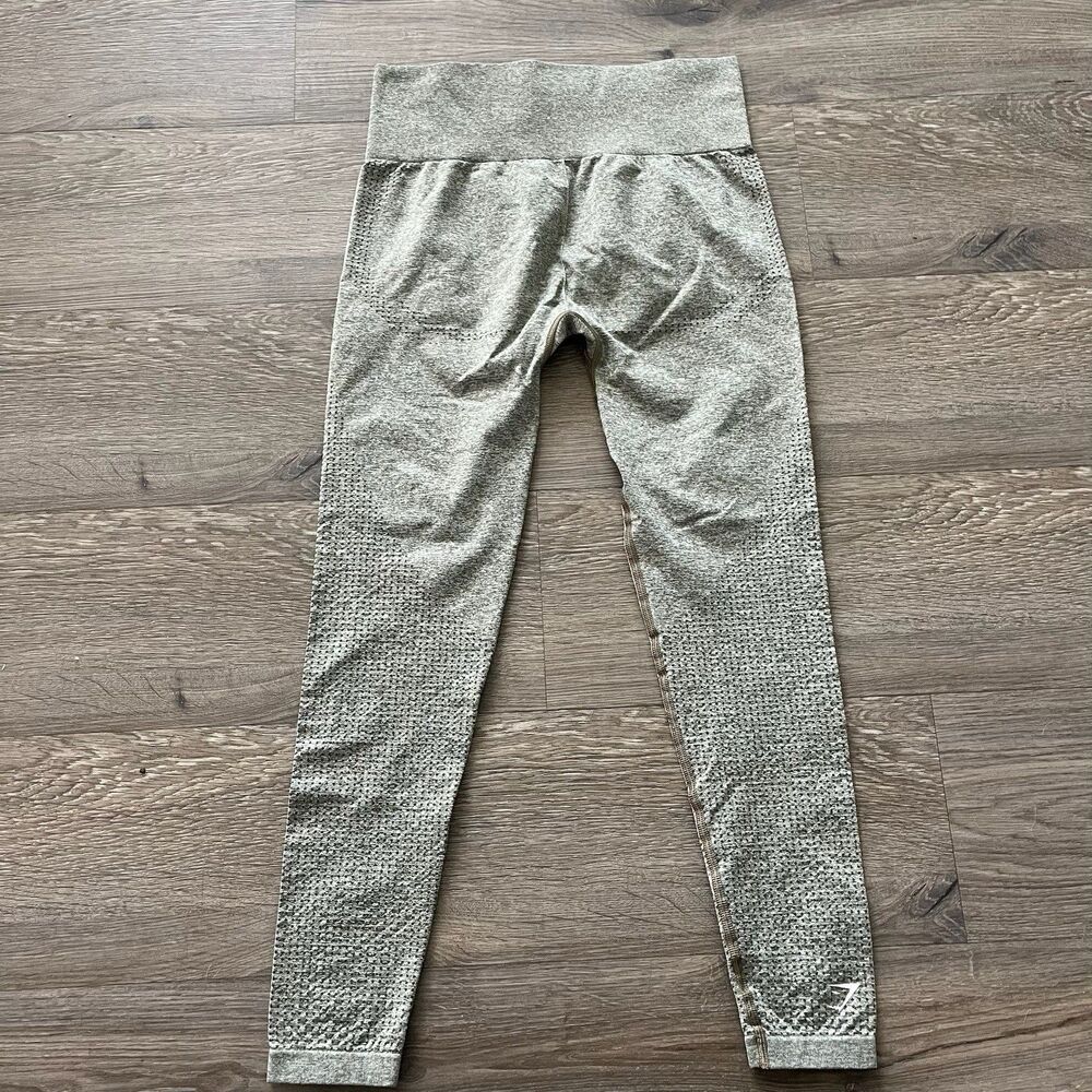 Gymshark Light Sage Leggings Medium Adapt Seamless Gym Yoga Active Wear